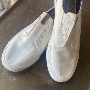 Ben Sherman Men’s Percy White Laceless Canvas Slip-On Sneakers. US 11